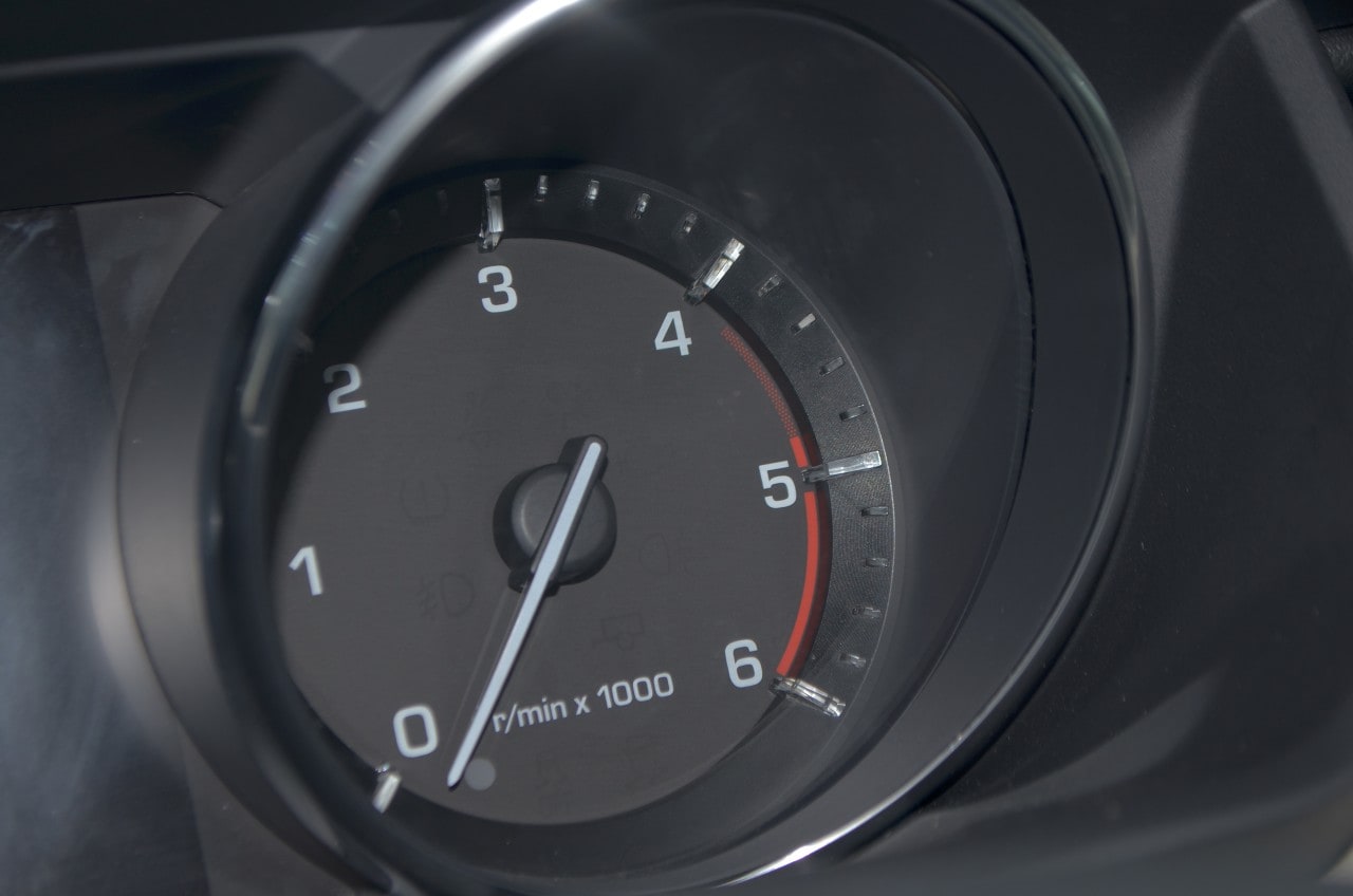 detroit-2015-autonation-land-rover-range-rover-sport-td6-tach (2).jpg