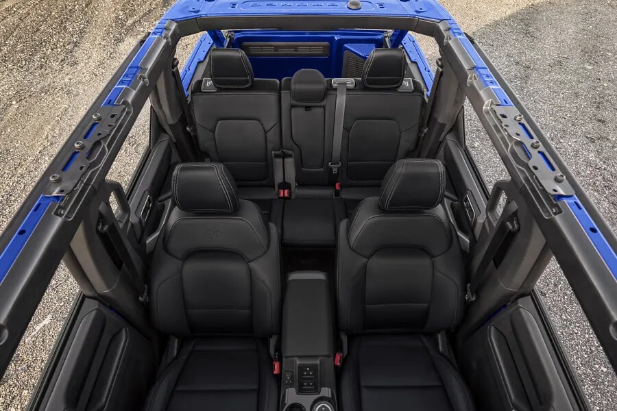 2021-Ford-Bronco-First-Edition_04.png