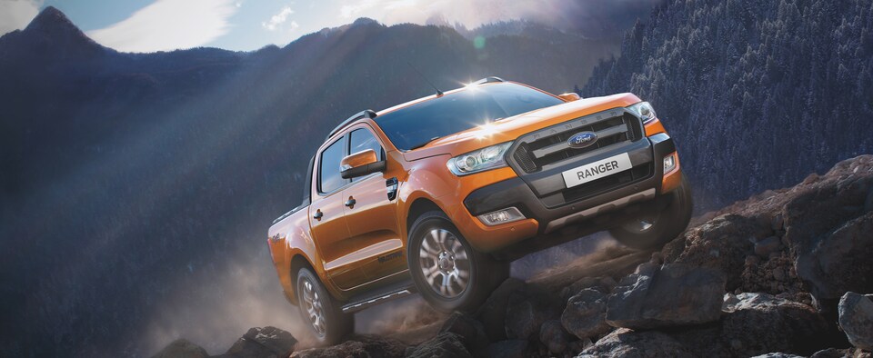2019-Ford-Ranger-XL-CrewCab-Truck-S01.png