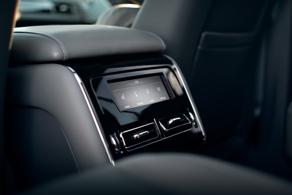 2021-Lincoln-Aviator-GrandTouring-SUV-I03.png