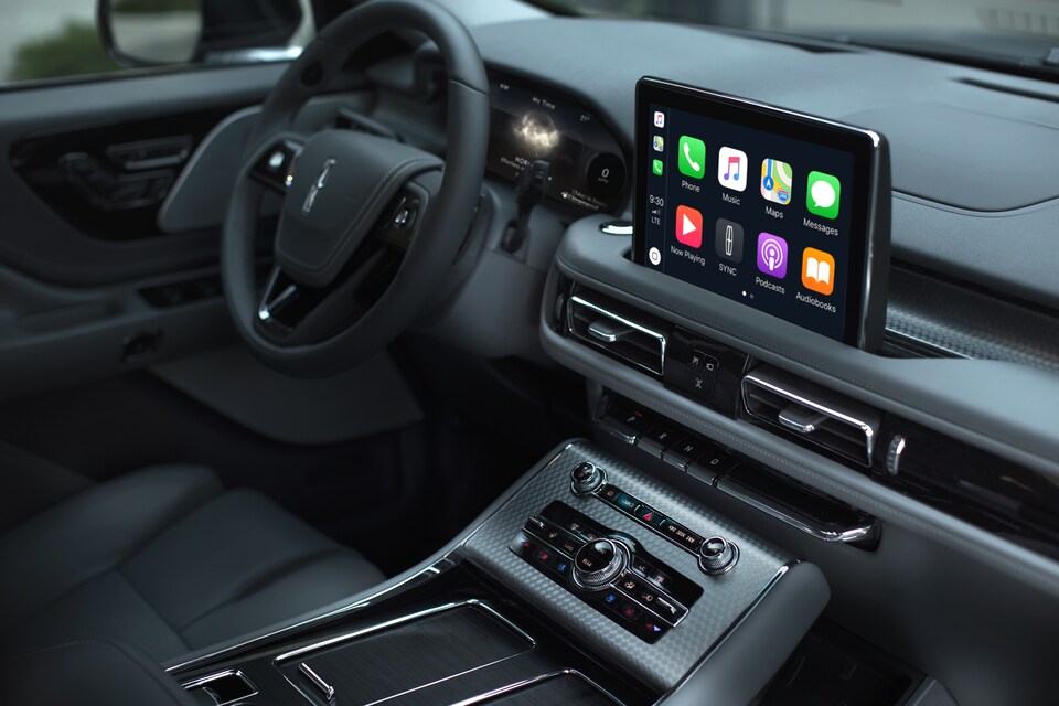 2021-Lincoln-Aviator-GrandTouring-SUV-I01.png