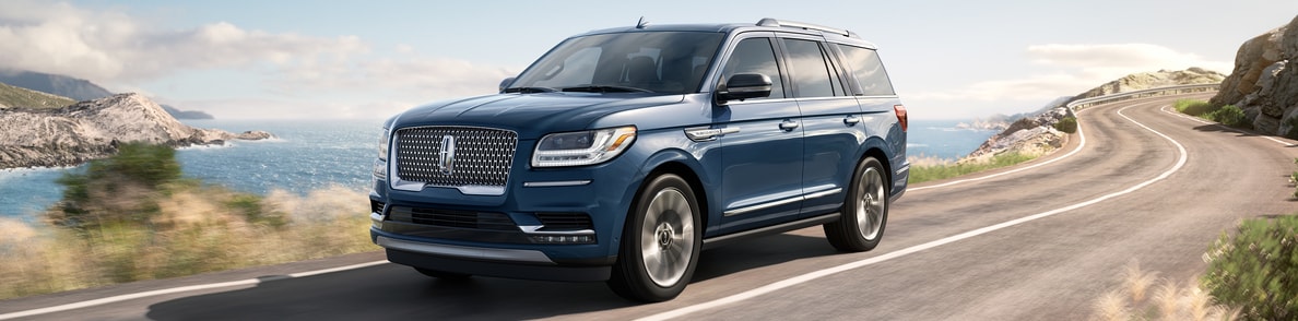 2018-Lincoln-Navigator-Premier-SUV Blue
