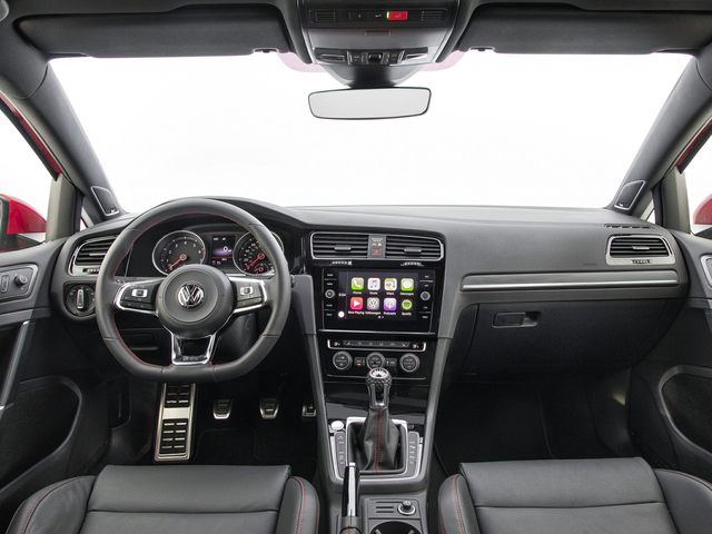 Volkswagen Golf GTI interior