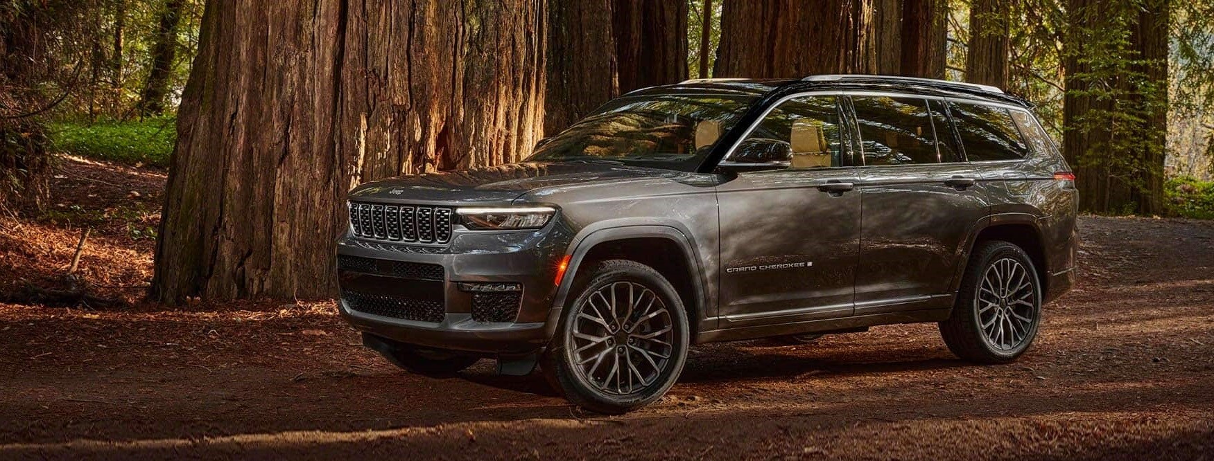 2021-Grand-Cherokee-L-3-Row-All-New-Hero-Desktop.jpg