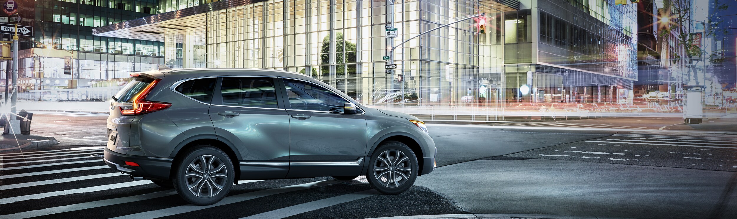 2021-Honda-CRV-Touring-SUV-L01 (1).png