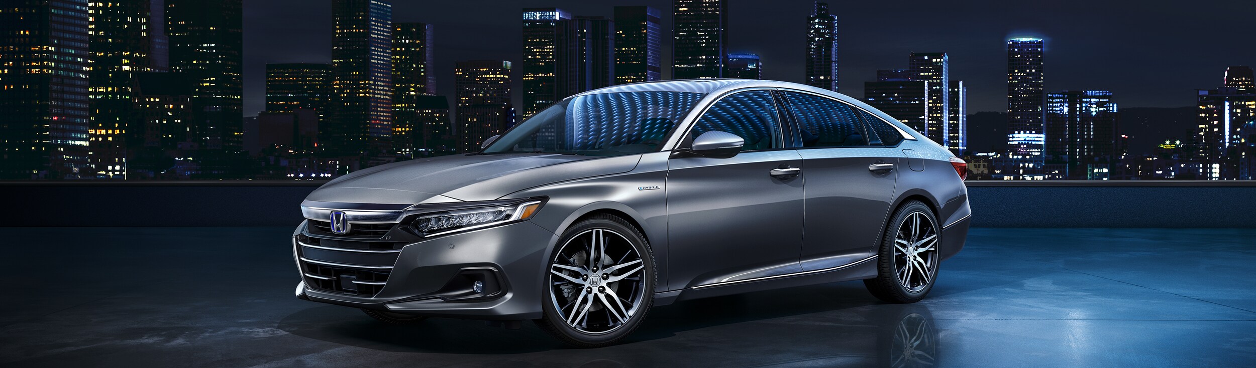 2021-Honda-AccordHybrid-Touring-Sedan-L01.jpeg