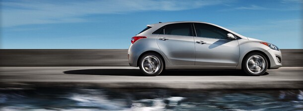 2014-ElantraGT-Hatchback_02_.png