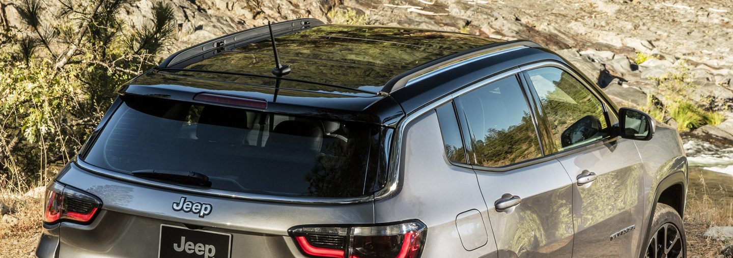 2018-Jeep-Compass-VLP-Exterior-Black-Roof.jpg.image.1440.jpg