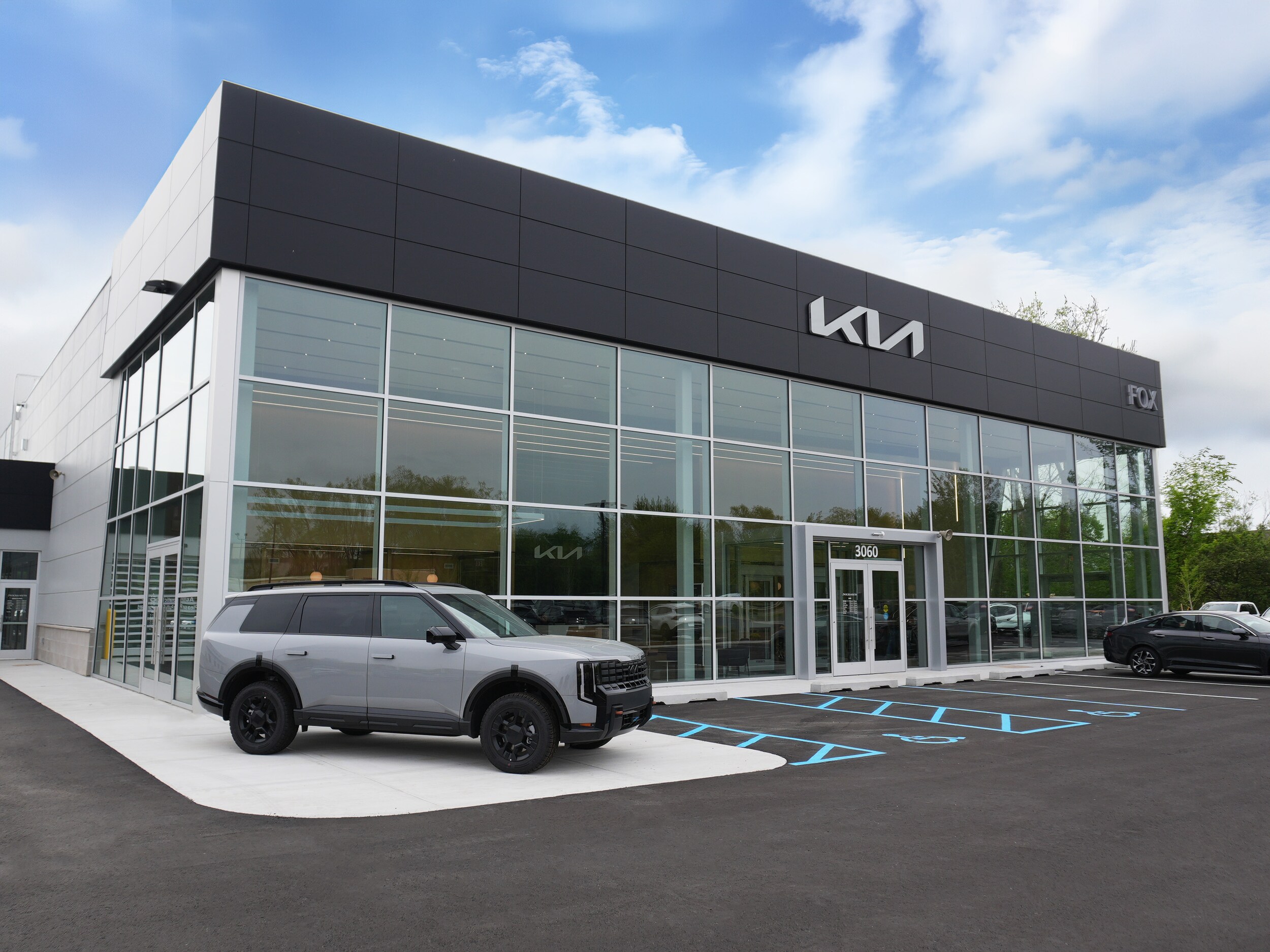 Fox%20Kia%20South%20-%20Storefront.jpg