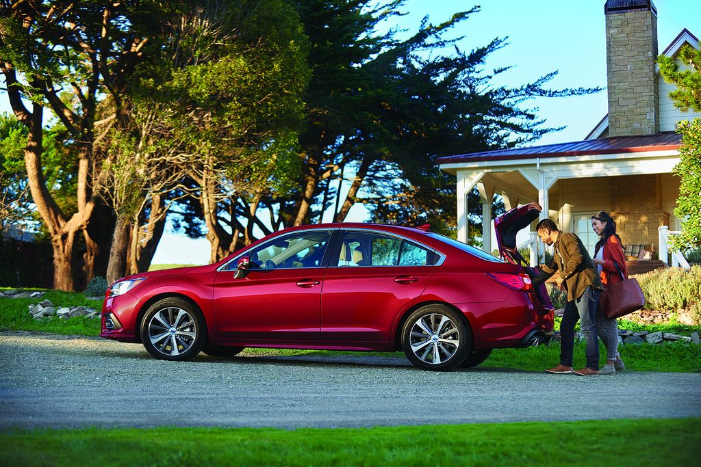 2018-Subaru-Legacy.jpg