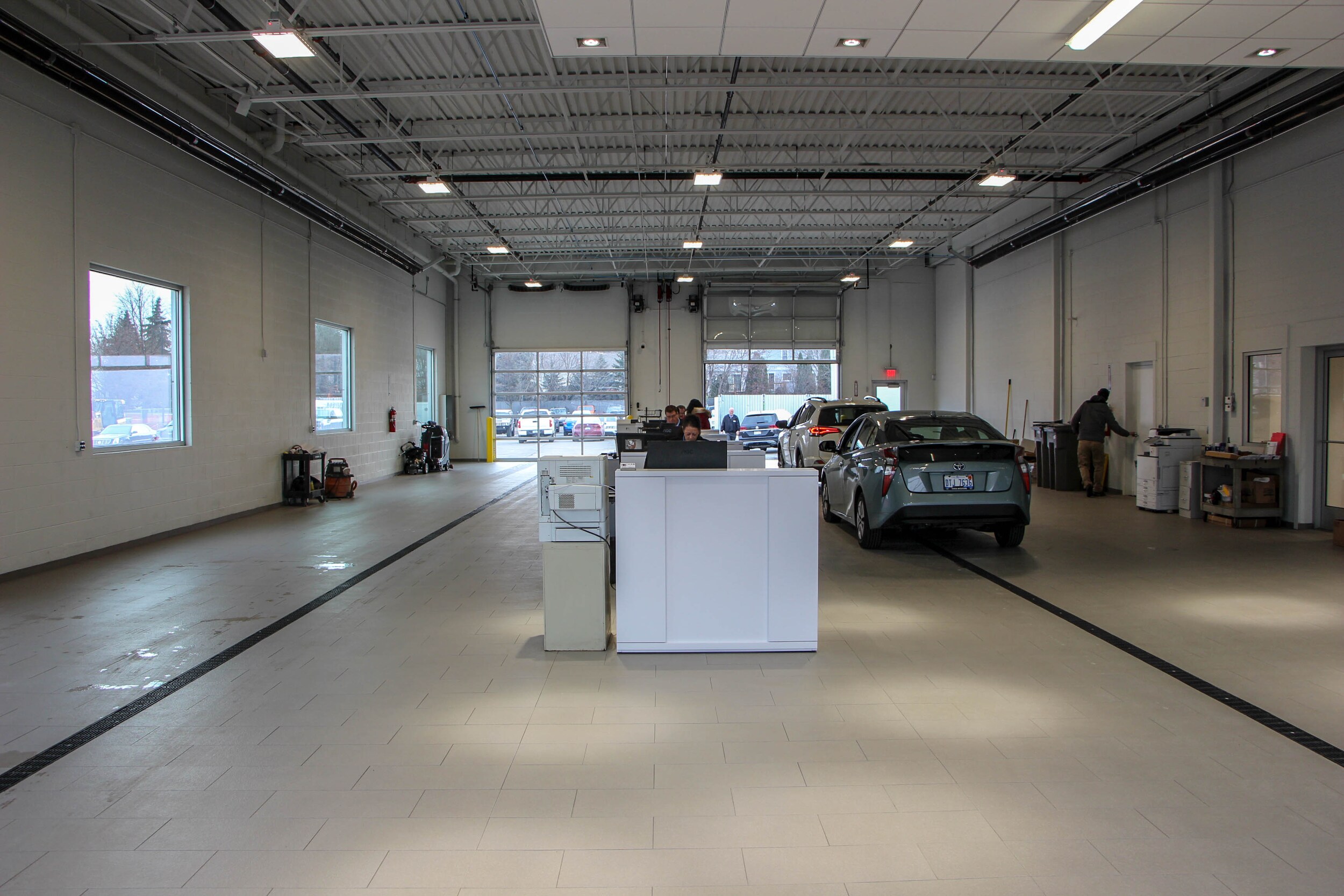Service Lane (2).jpg