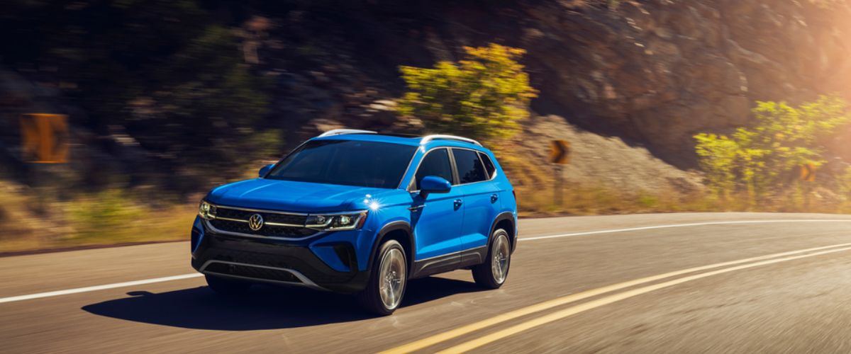 2022-Volkswagen-Taos-SEL-SUV-L02 (1).jpeg