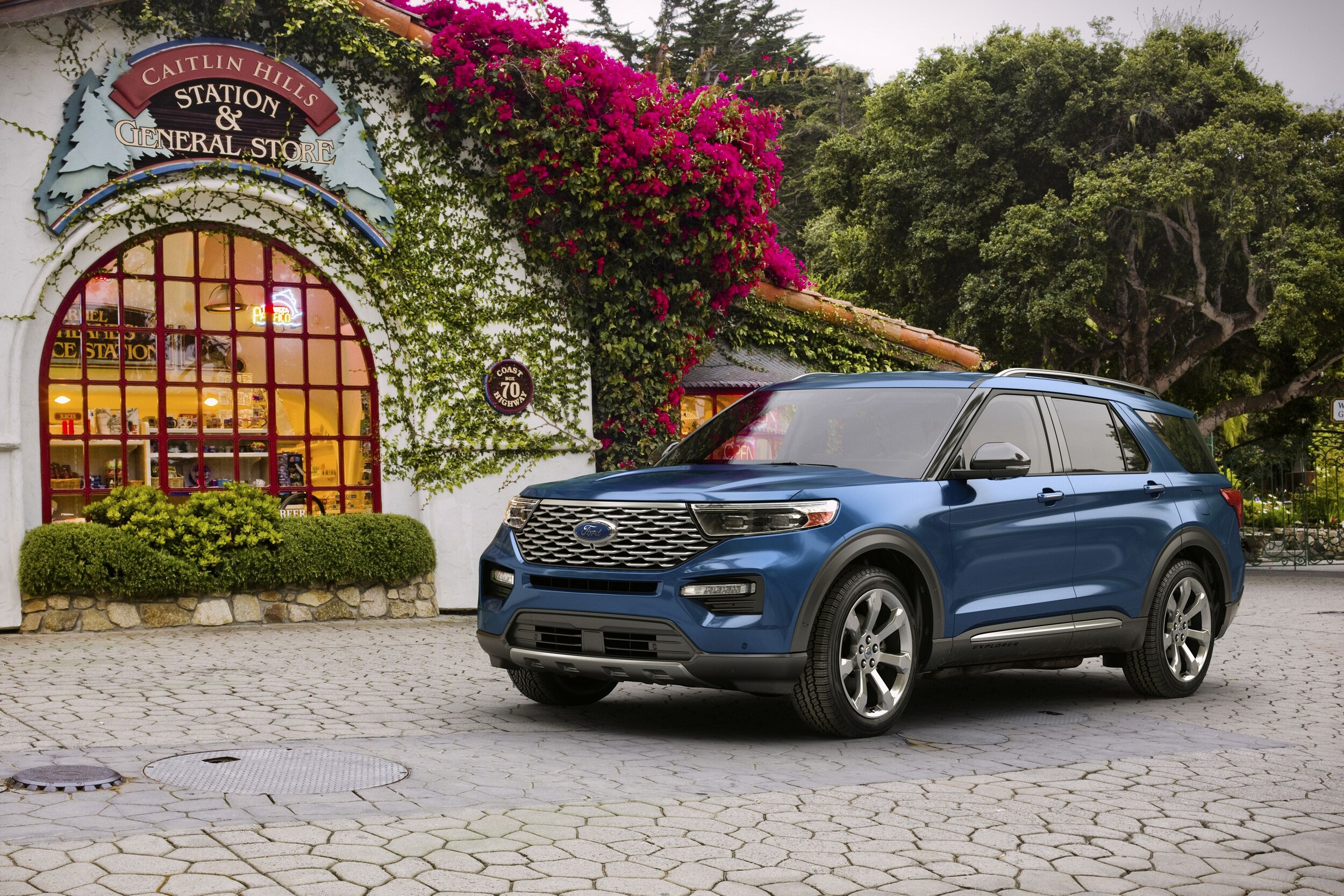 2020 Ford Explorer Review.jpg