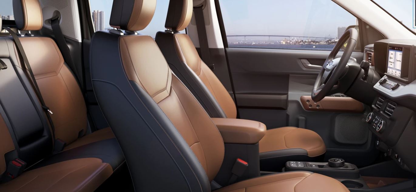 2022 Ford Maverick Int.JPG