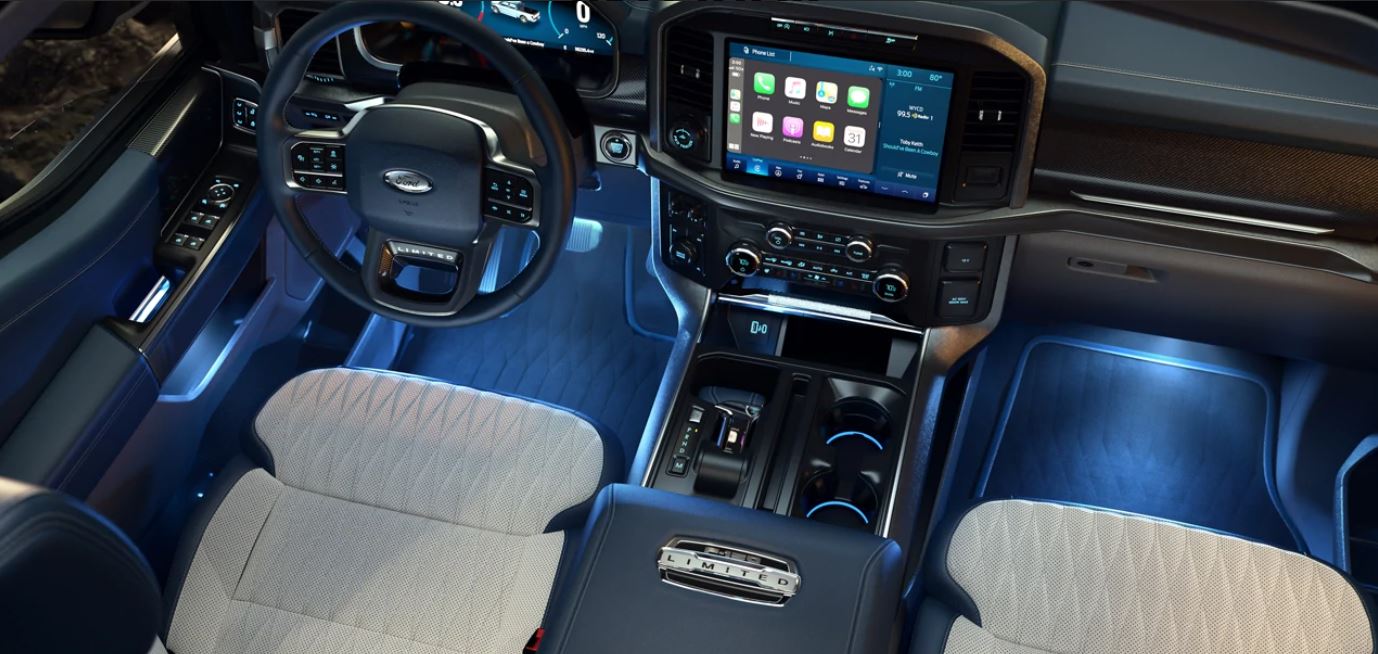 2021 Ford F-150 Int.JPG