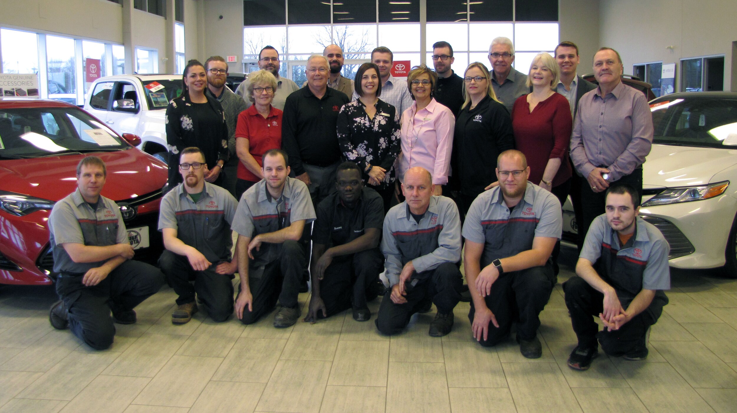 staff christmas 2018.jpg