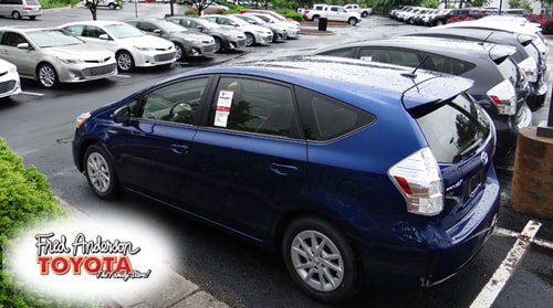 Avalon and Prius v at Fred Anderson Toyota Raleigh