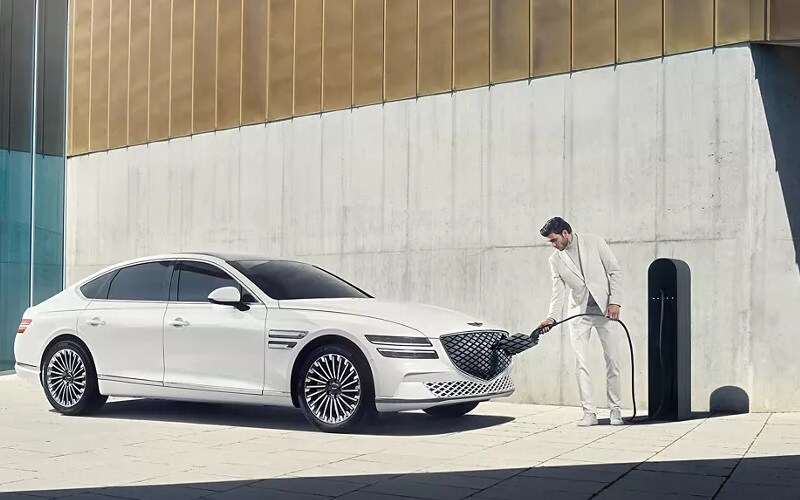 GENESIS CAR COMPARISONS