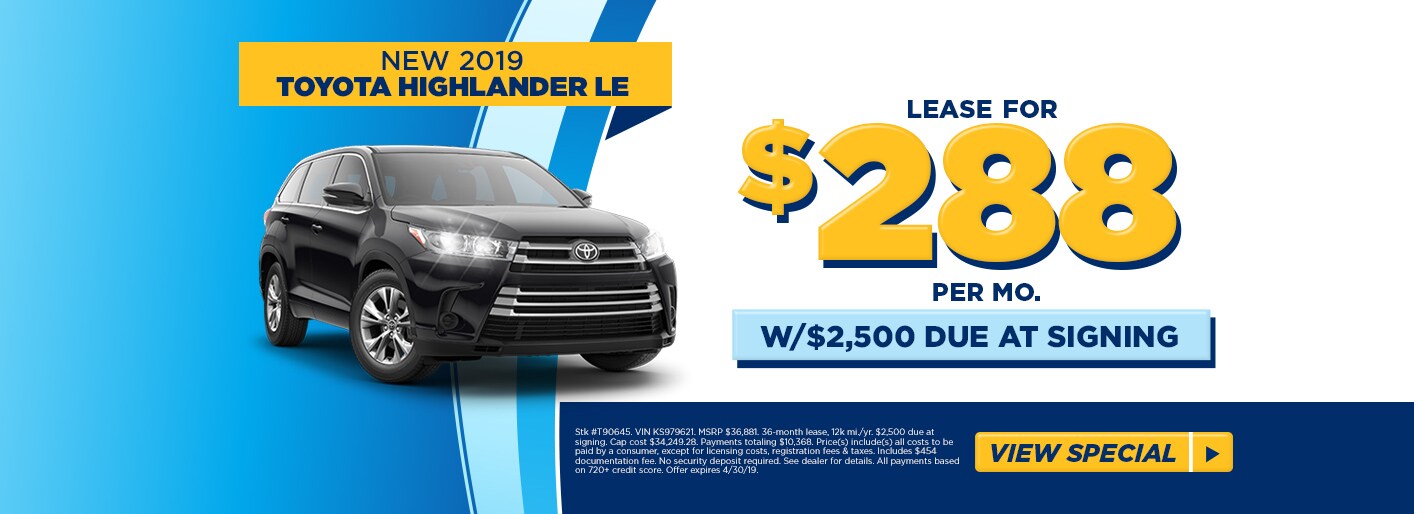FBToyotaFlemington_HighlanderLE_Slide_04-2019.jpg
