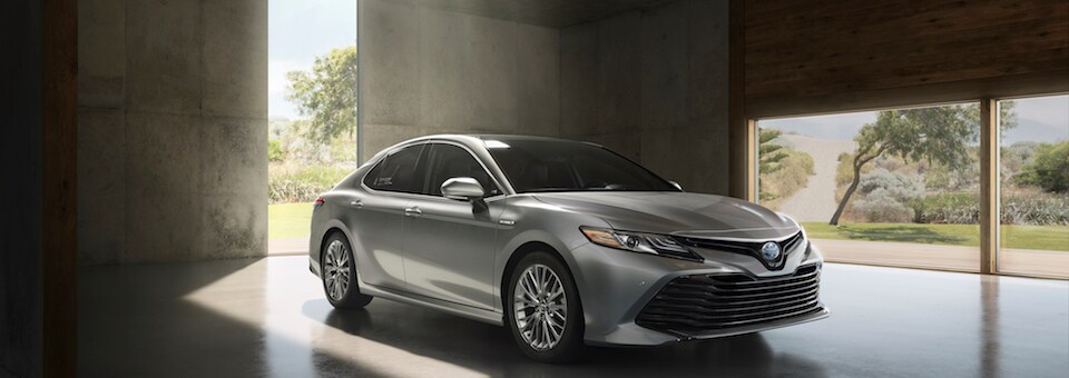 2018 Toyota Camry Silver.jpg