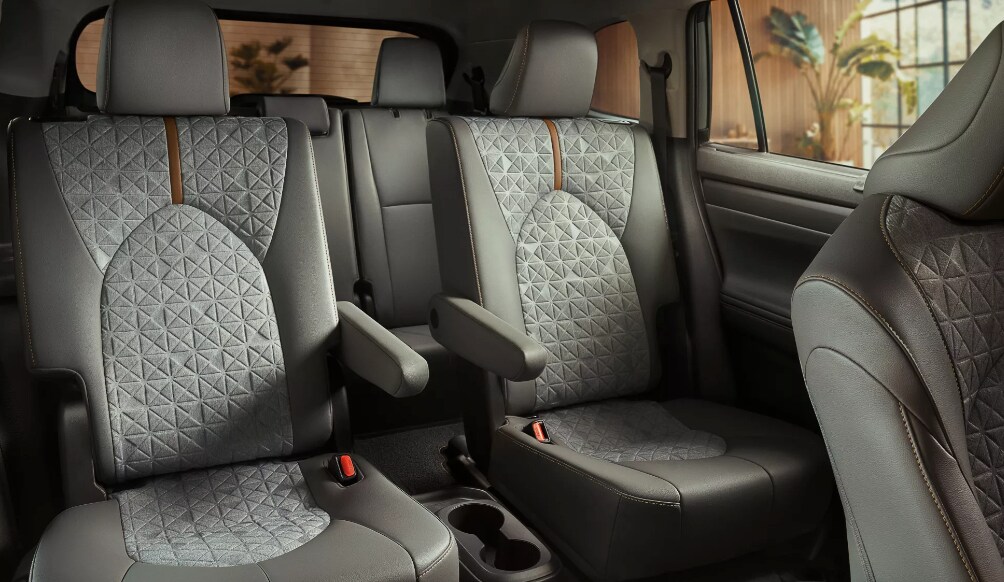 New 2022 Toyota Highlander Near Me - The Woodlands, TX