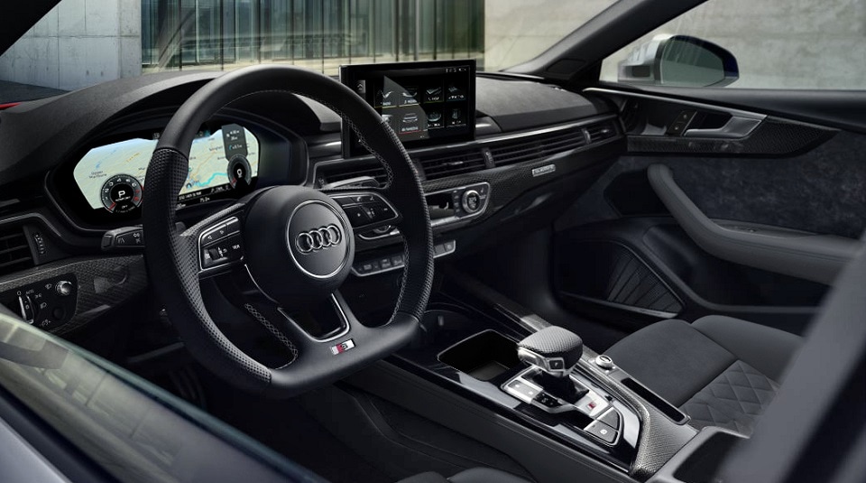 2020-S5-Interior-Detroit.jpg