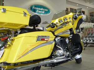 2005 Harley CVO Electra Glide Screamin Eagle