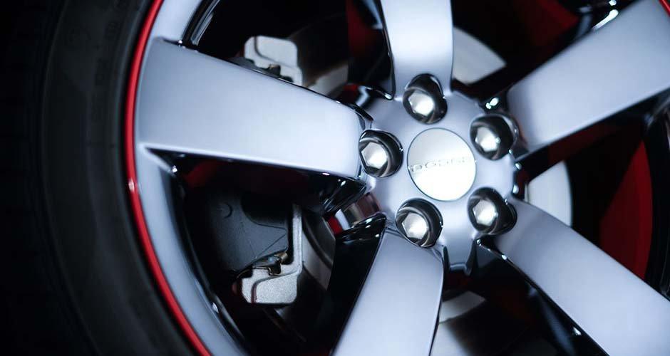 2014-challenger-exterior-rim.jpg