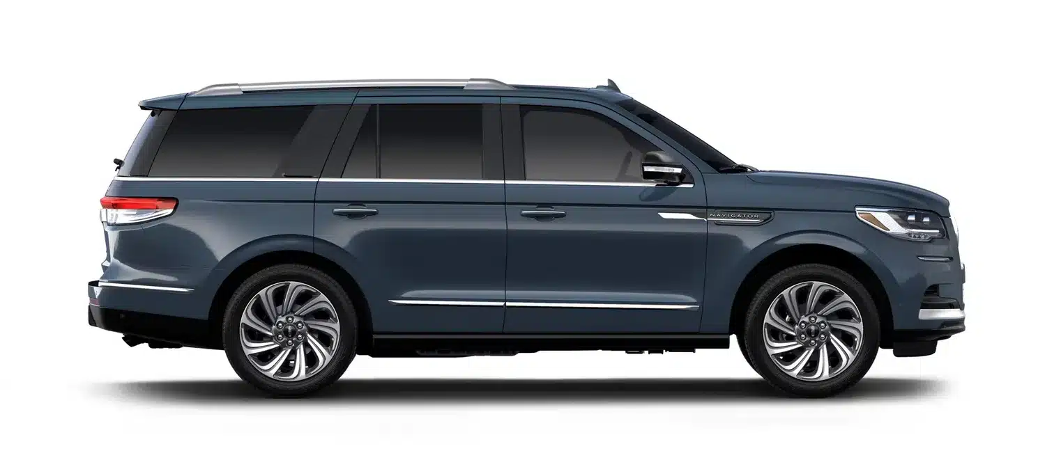 Navigator Reserve 4dr SUV 4WD Navigator Reserve 4dr SUV 4WD