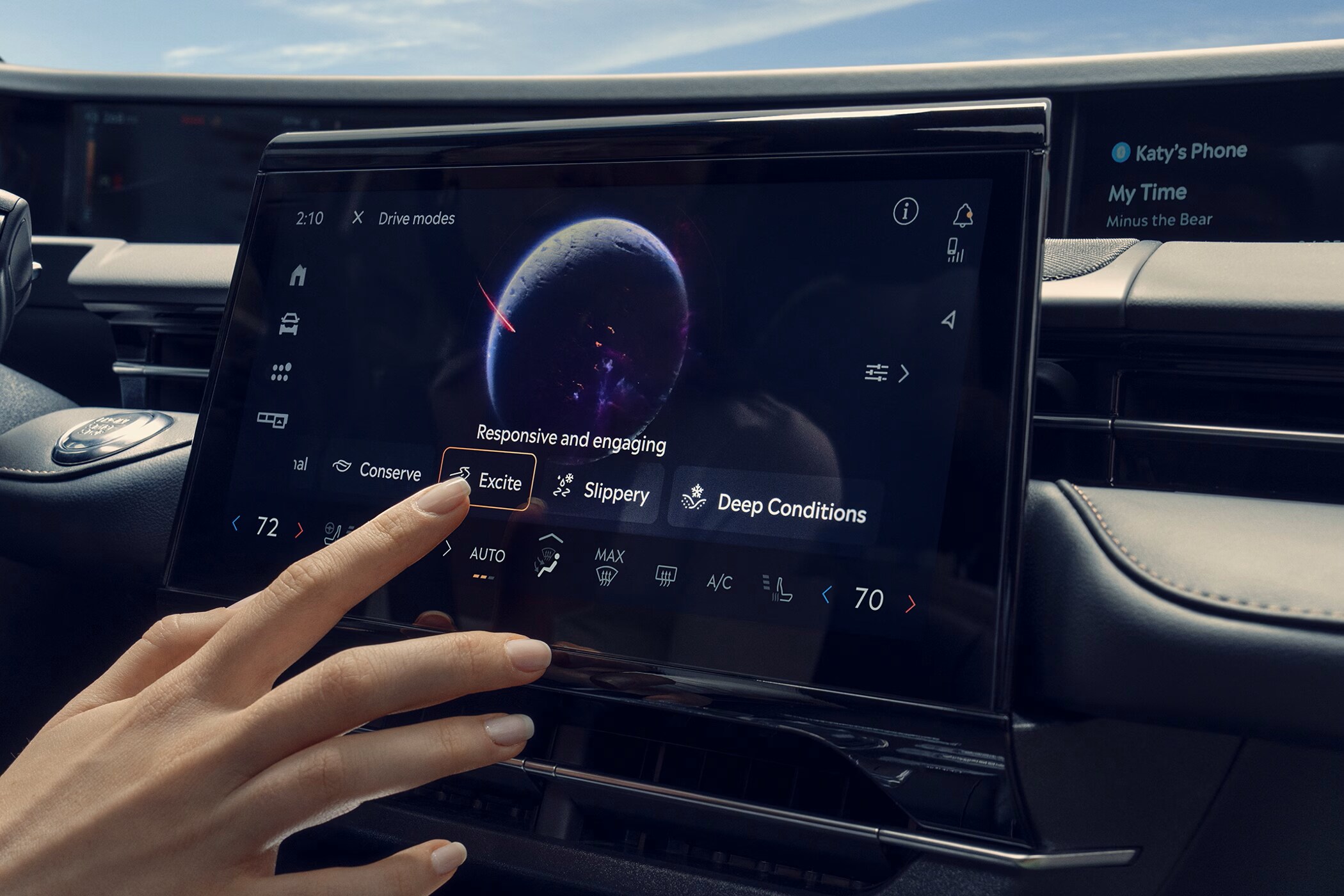 Interior Luxury: A Personalized Sanctuary on Wheels Interior Luxury: A Personalized Sanctuary on Wheels