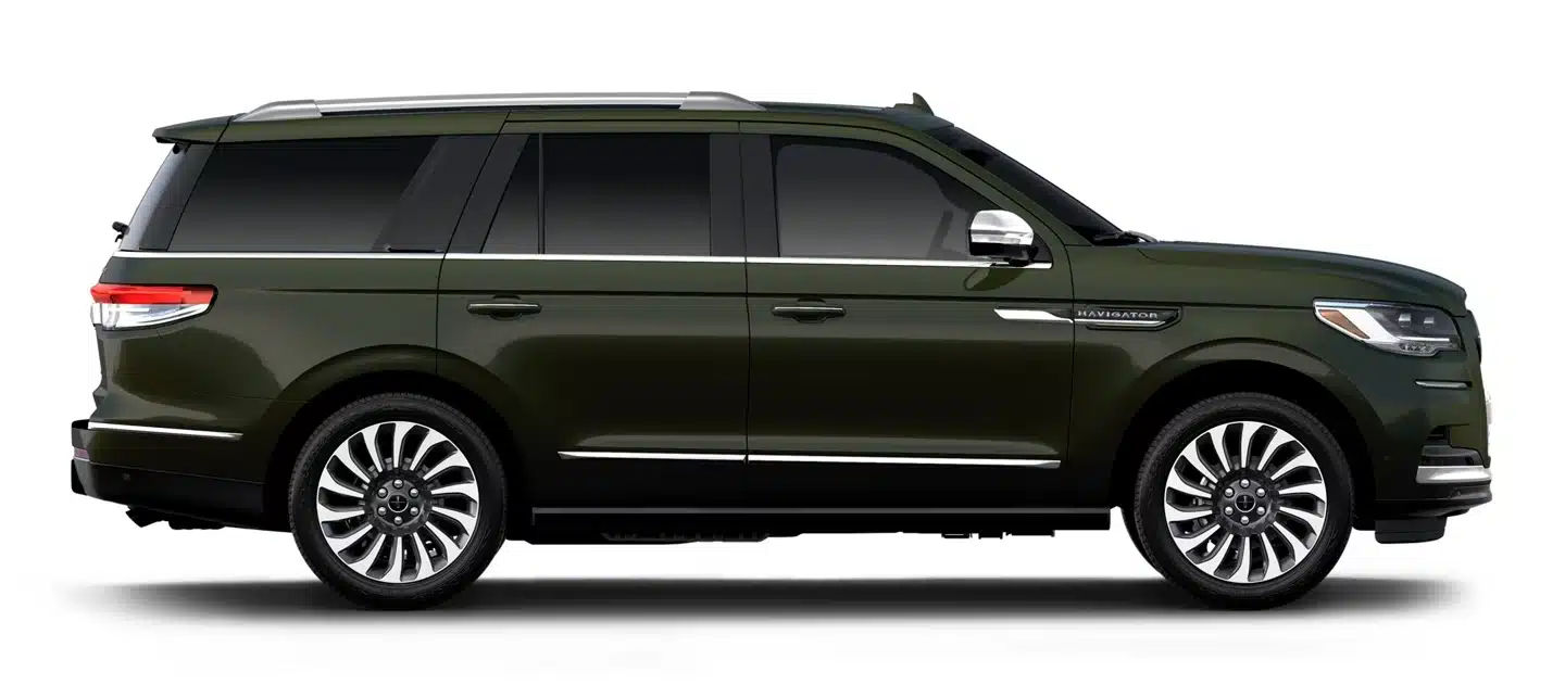 Navigator Black Label 4dr SUV 4WD Navigator Black Label 4dr SUV 4WD