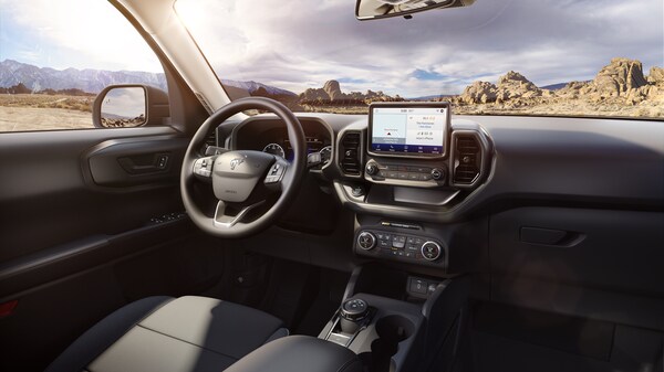 2021-Ford-BroncoSport-Base-SUV-I03.jpg