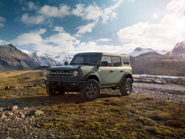 2021-Ford-Bronco-BigBend-4Door-SUV-L02.jpg