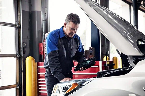 Mechanic.jpg