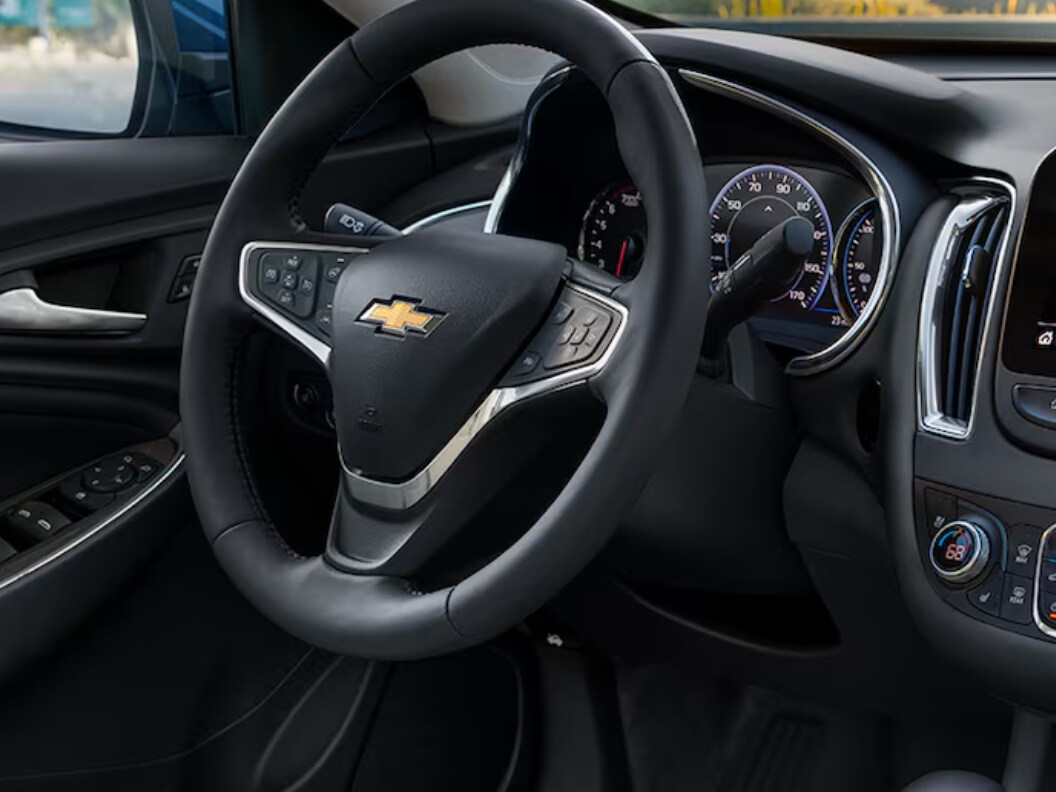 2024%20Chevy%20Malibu%20%20Steering%20Wheel.png