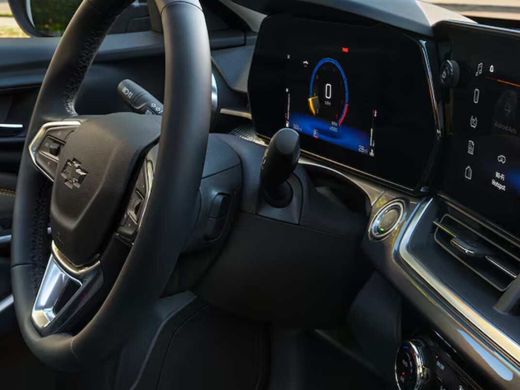 2025%20Chevy%20Trax%20Dash.png