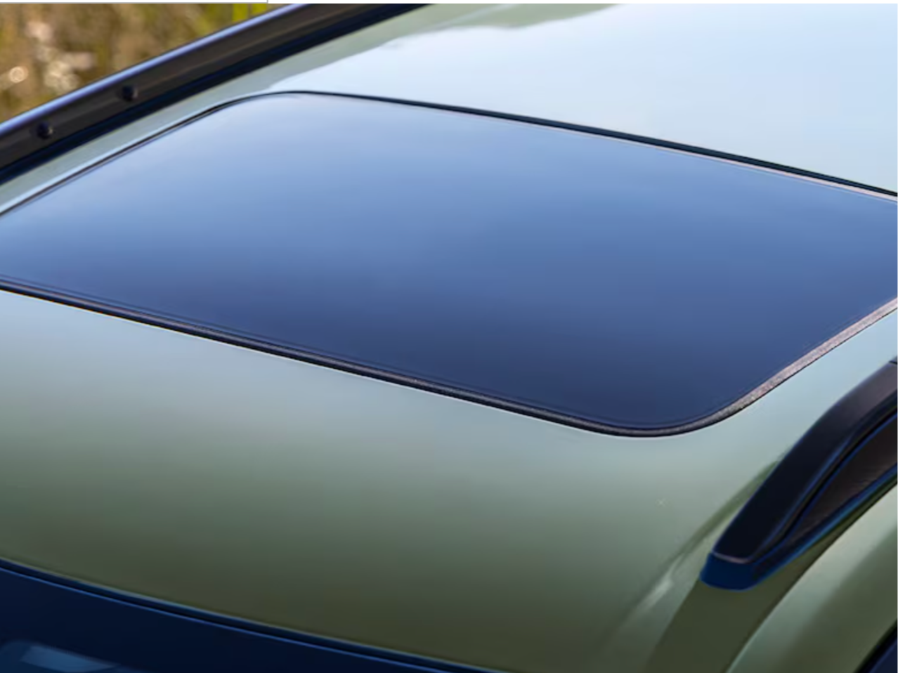 2024%20Chevy%20Trax%20Sun%20Roof.png