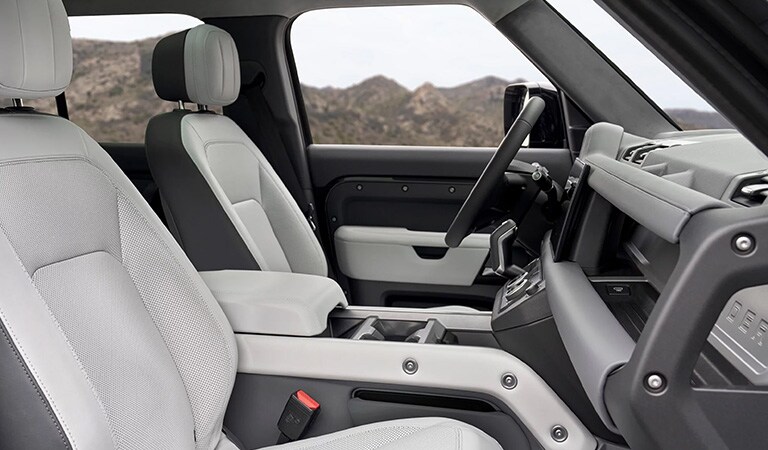 Alpharetta Georgia 2025 Land Rover Defender 130
