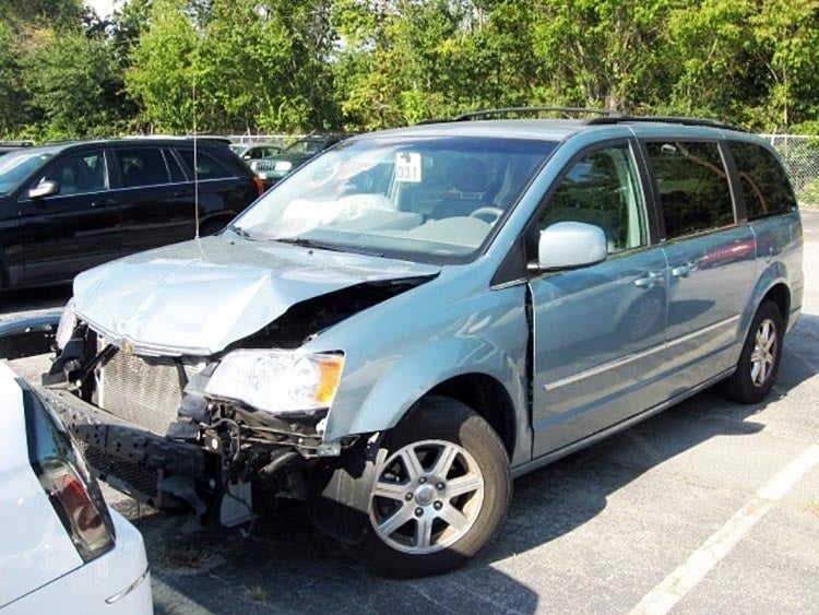 9 - collision-center8.jpg