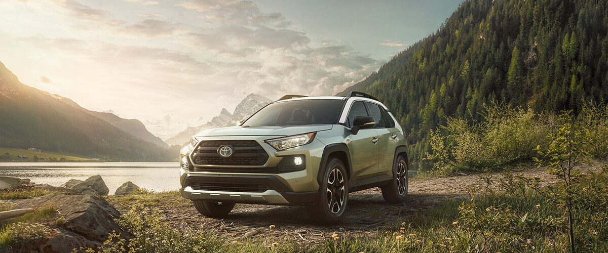2019-Toyota-RAV4-Adventure-SUV-L02.png