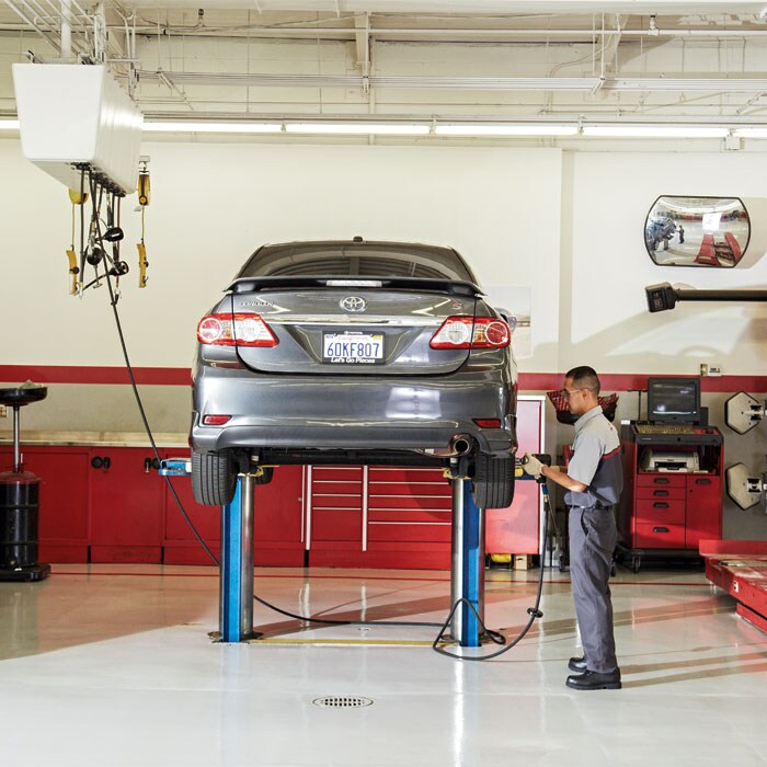Galesburg Toyota Service Center