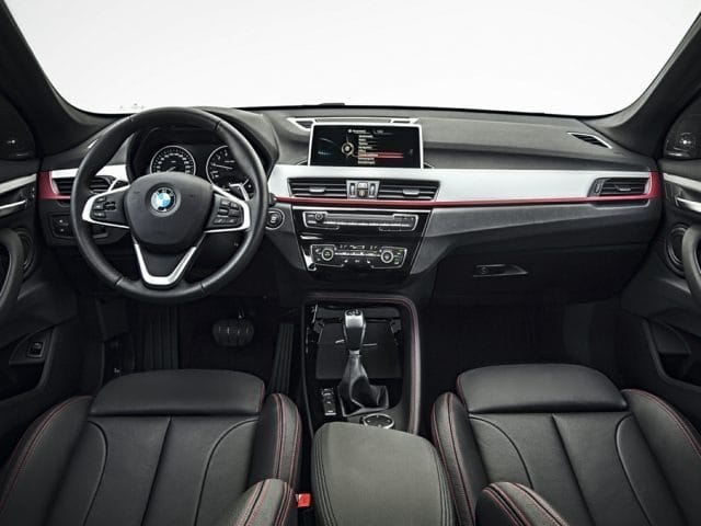 2018 BMW X1 Wheel.jpg