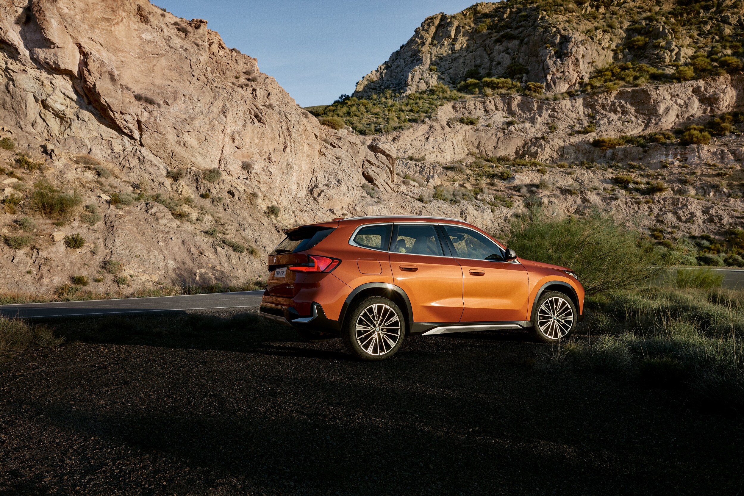 2023-BMW-X1-Launch-SUV-L03.jpg