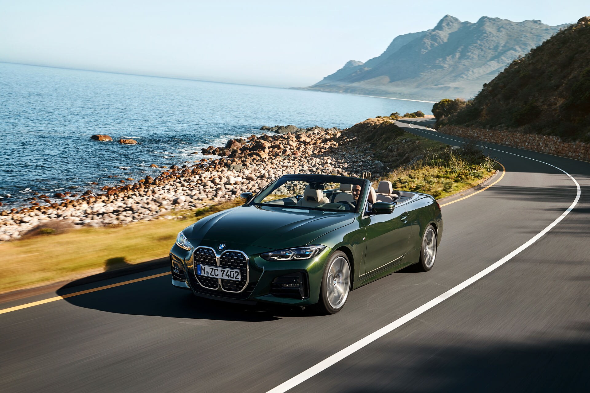 BMW-4-Series-Convertible-8.jpg