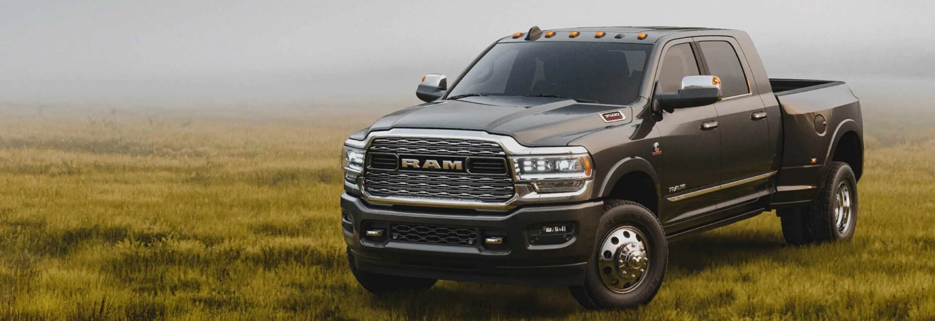 2022 Ram 3500 1.jpg
