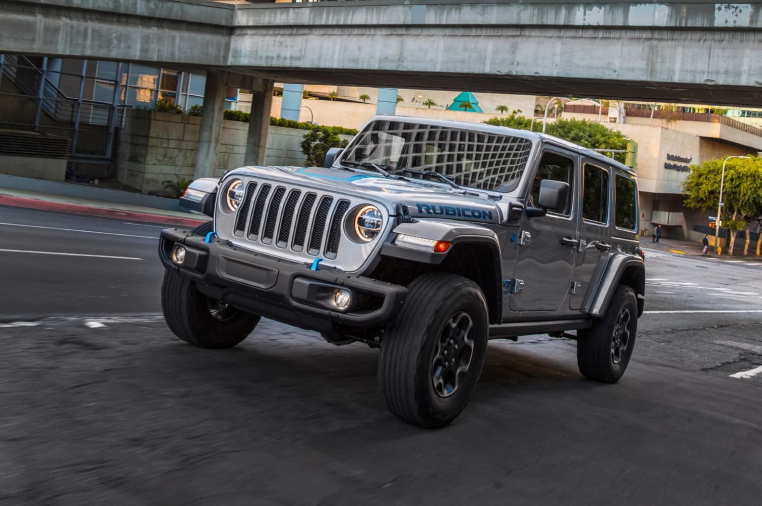 2022 Jeep Wrangler 4xe long island v12.png