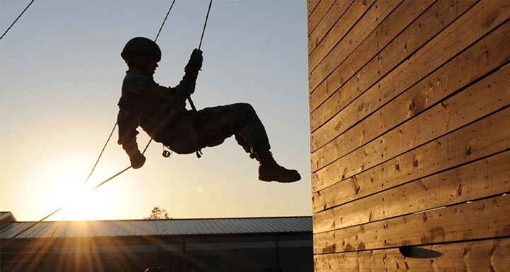 military-first-responder.png