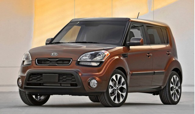 2012 Kia Red Rock Soul.jpg