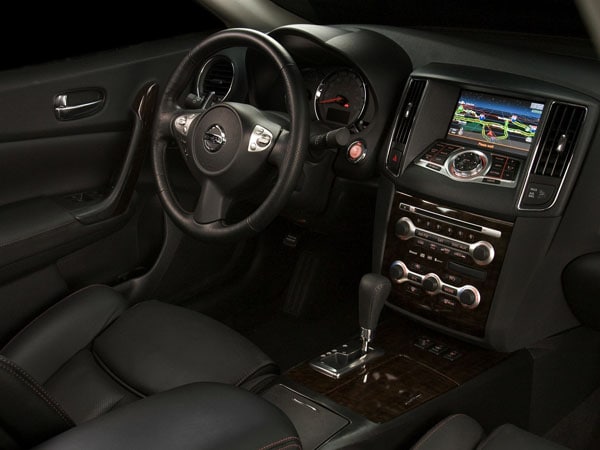 2012-Nissan-Maxima-Interior-View.jpg