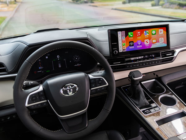 2025 Toyota Sienna Built-in Vacuum